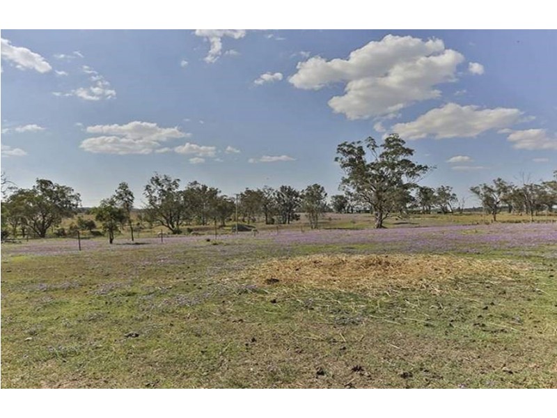 13 Colemans Road, Goombungee QLD 4354