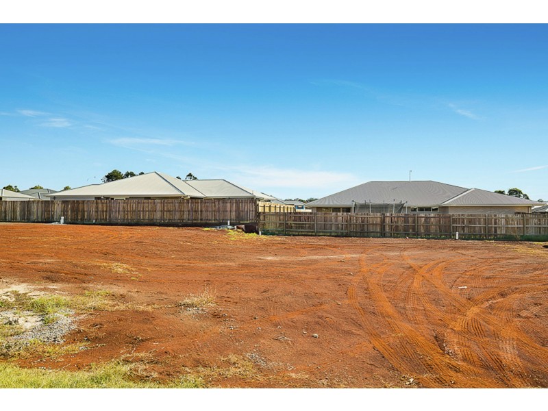 Lot 208 Entabeni Drive, Kearneys Spring QLD 4350