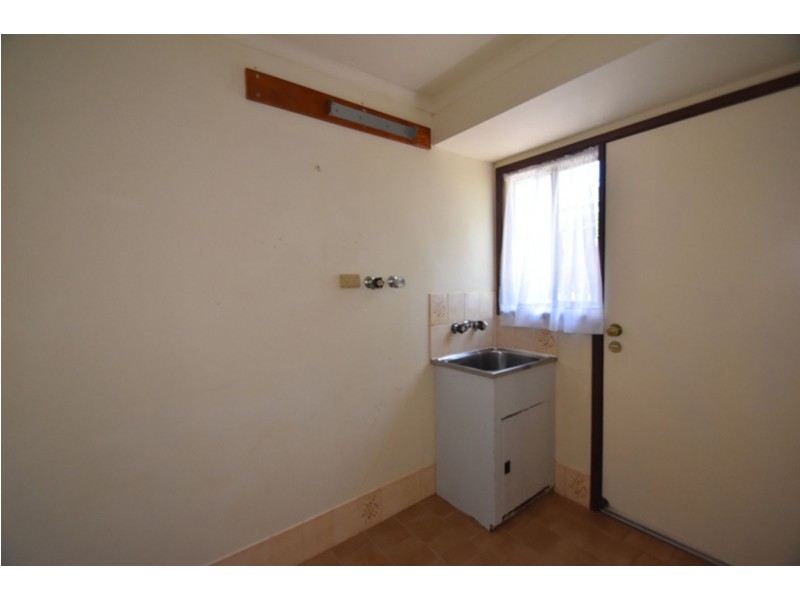 123 Rowbotham Street, Rangeville QLD 4350