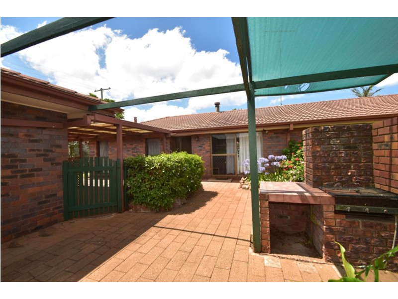 123 Rowbotham Street, Rangeville QLD 4350
