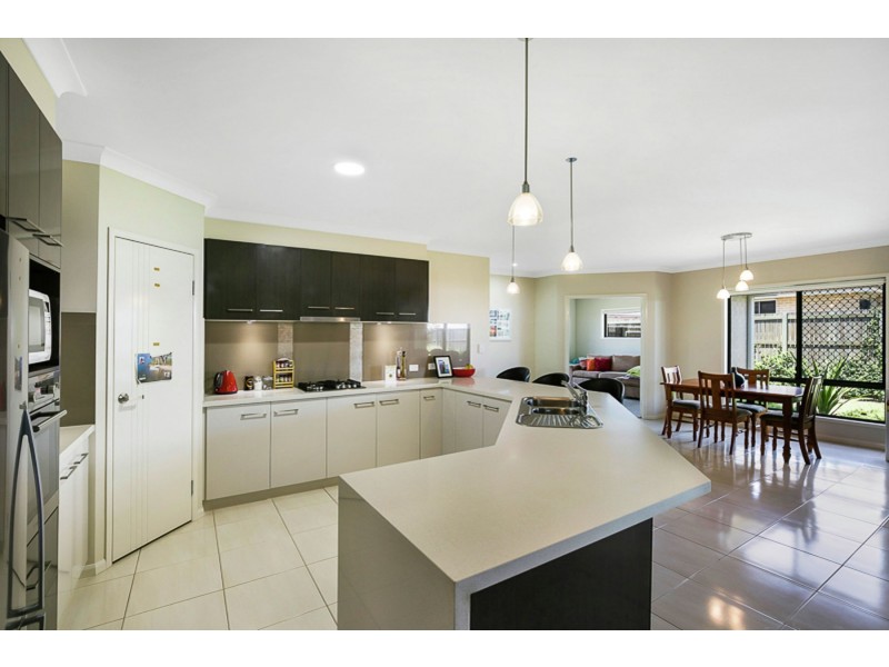 52 Edwin Street, Westbrook QLD 4350