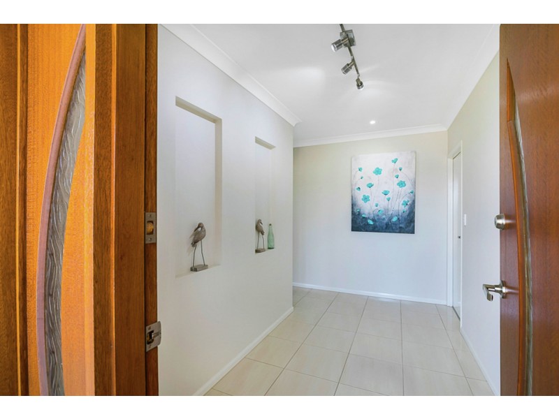 52 Edwin Street, Westbrook QLD 4350