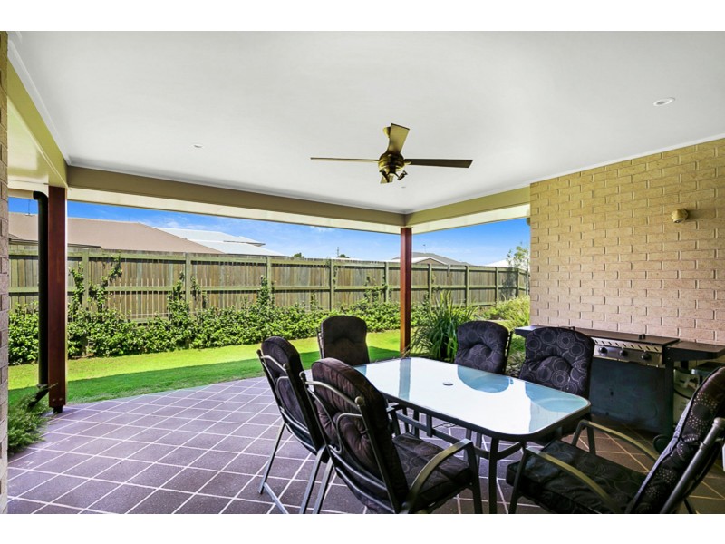 52 Edwin Street, Westbrook QLD 4350