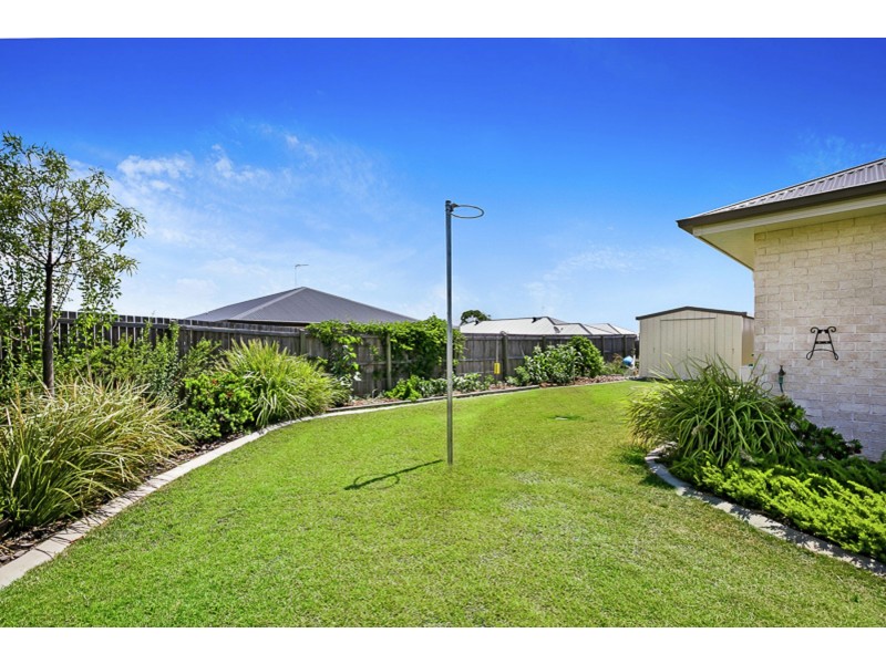52 Edwin Street, Westbrook QLD 4350