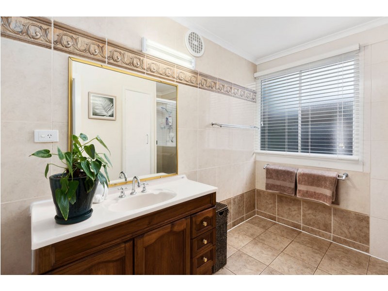 49 High Street, Rangeville QLD 4350