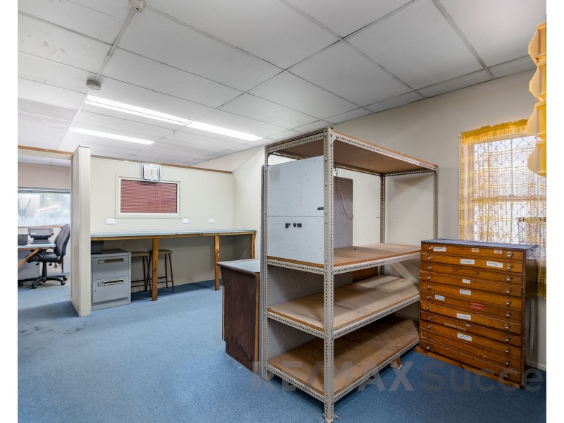 286 Bridge Street, Newtown QLD 4350