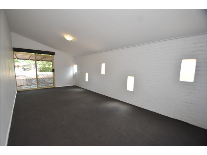 4 Judith Court, Harristown QLD 4350
