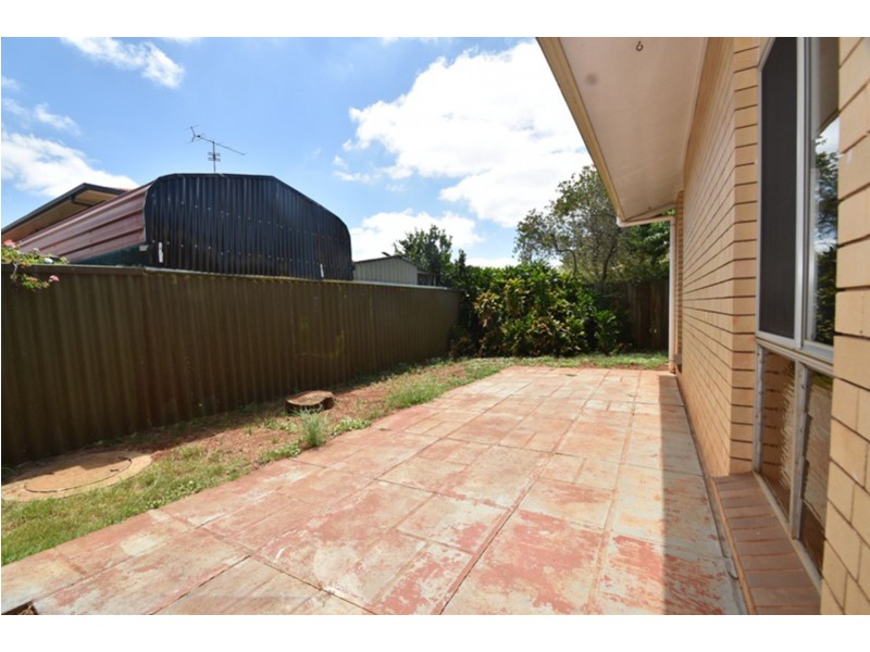 4 Judith Court, Harristown QLD 4350