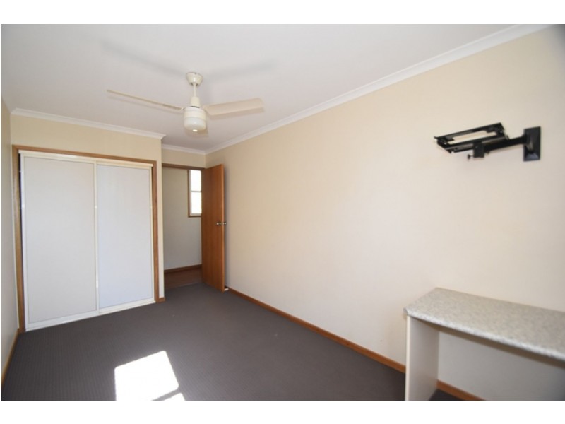 21a West Street, Newtown QLD 4350