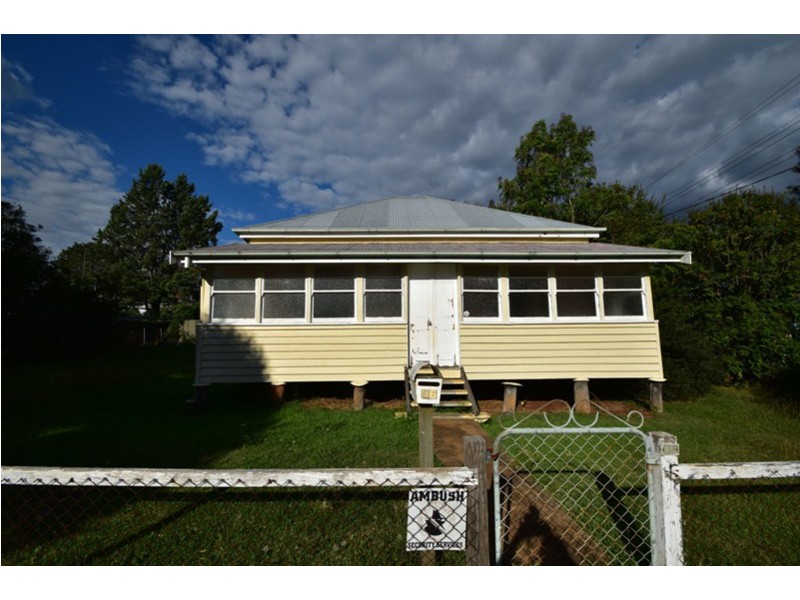 86 Lindsay Street, East Toowoomba QLD 4350