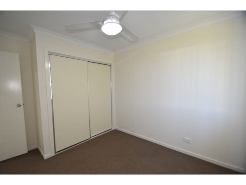 68 Wandsworth Street, Cranley QLD 4350