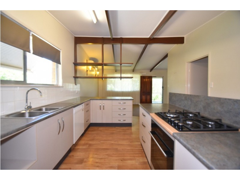 25 Jean Street, Harristown QLD 4350