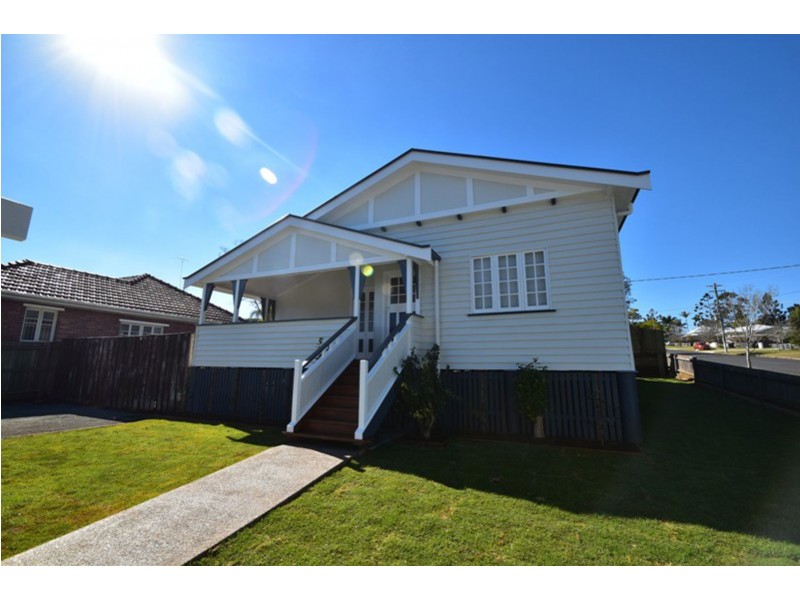 12 John Street, East Toowoomba QLD 4350