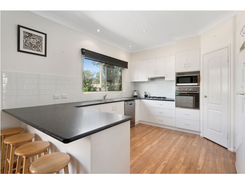 5 Bauer Court, Hodgson Vale QLD 4352