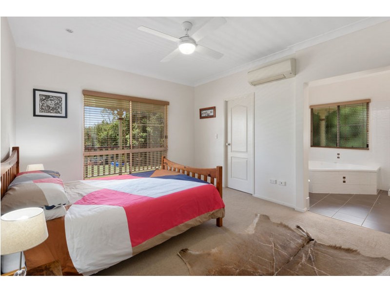 5 Bauer Court, Hodgson Vale QLD 4352