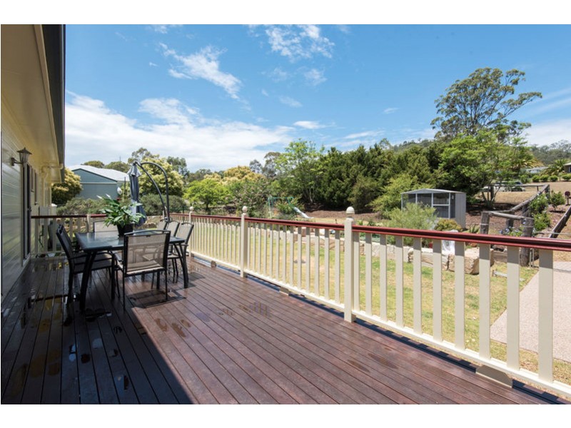 5 Bauer Court, Hodgson Vale QLD 4352