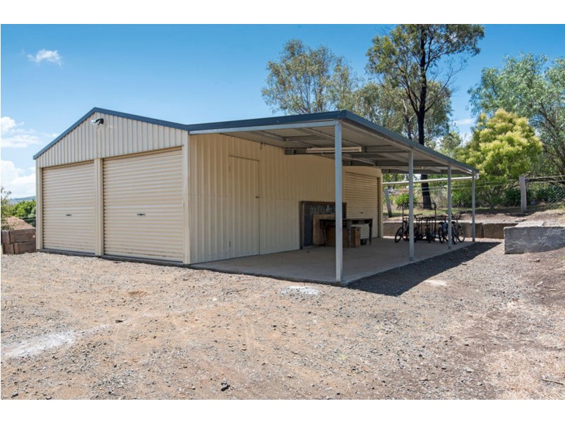 5 Bauer Court, Hodgson Vale QLD 4352