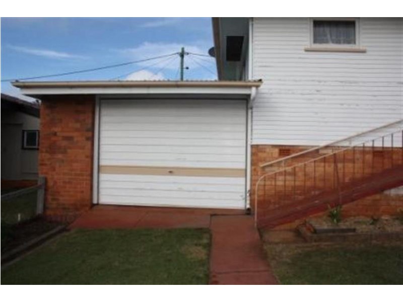 25 Hunter Street, Centenary Heights QLD 4350