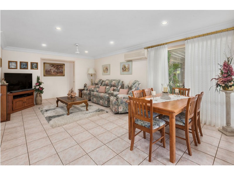 7 Buckle Court, Middle Ridge QLD 4350