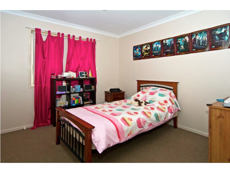 10 Gouldson Drive, Kearneys Spring QLD 4350