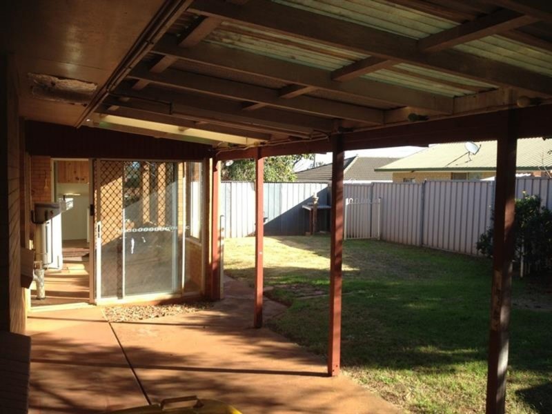 15 Sprott Street, Wilsonton QLD 4350