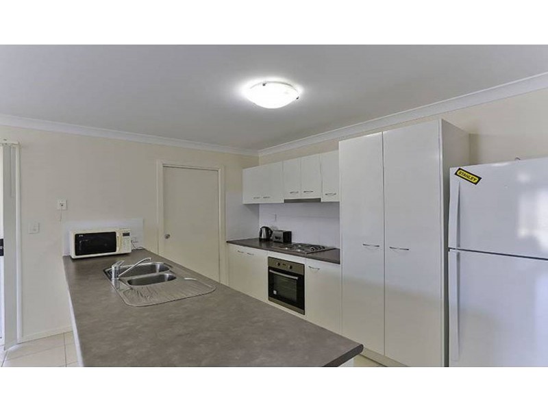 48 Ferguson Road, Westbrook QLD 4350