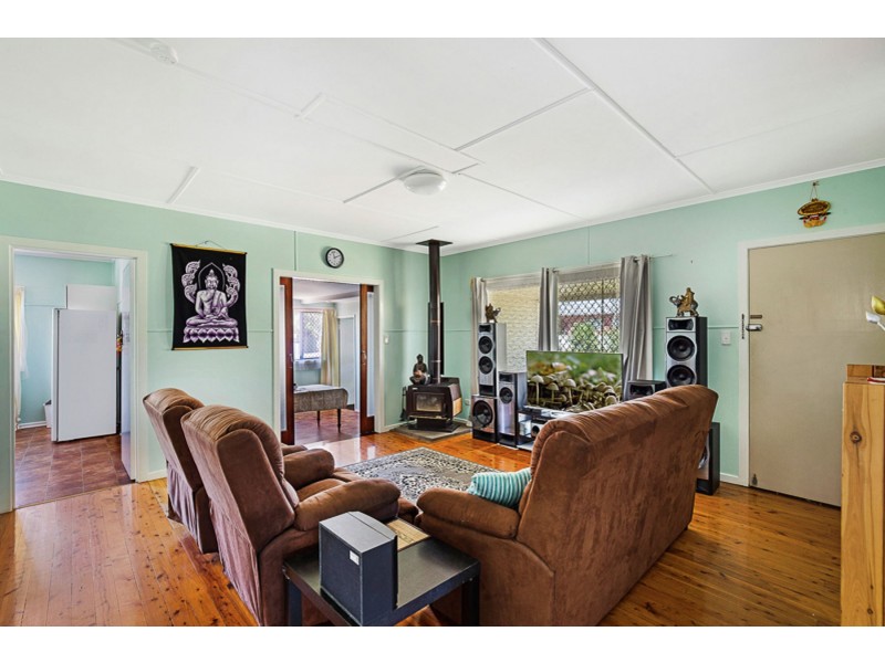 7 McLeish Street, Harristown QLD 4350