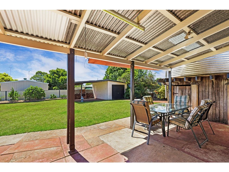 7 McLeish Street, Harristown QLD 4350