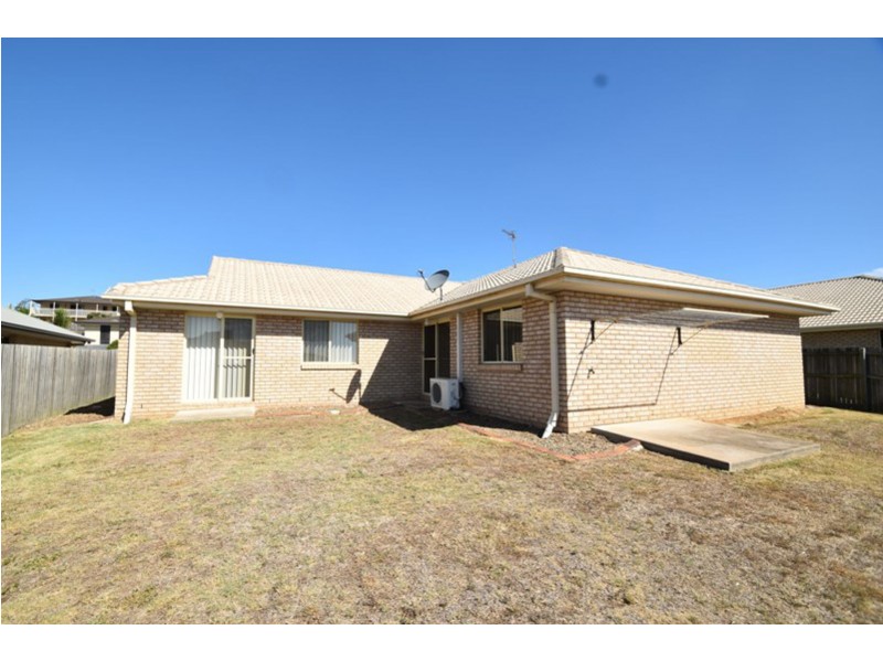 5 Cuttaburra Crescent, Glenvale QLD 4350