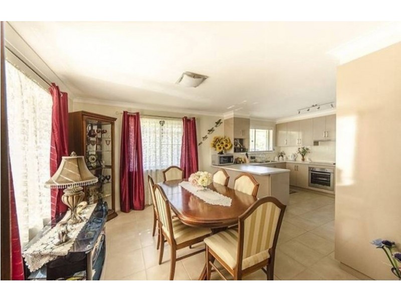 19 Erbacher Street, Centenary Heights QLD 4350