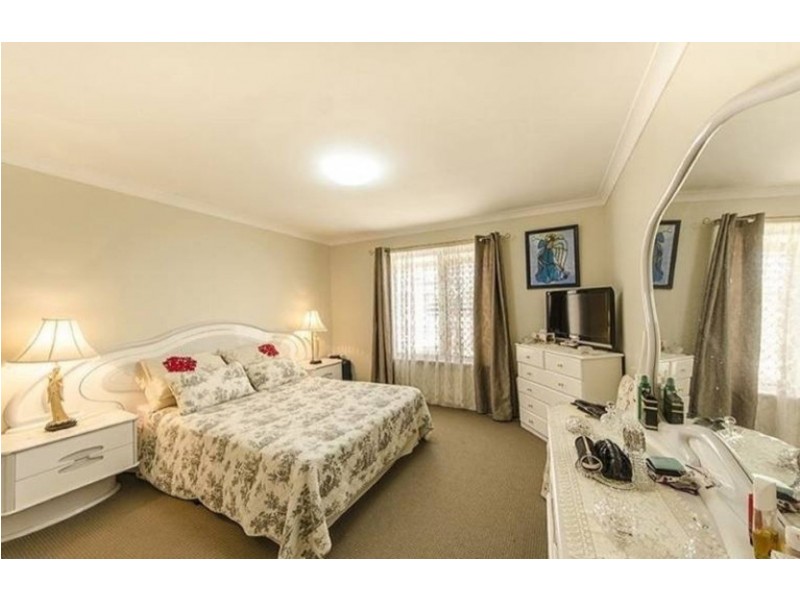 19 Erbacher Street, Centenary Heights QLD 4350