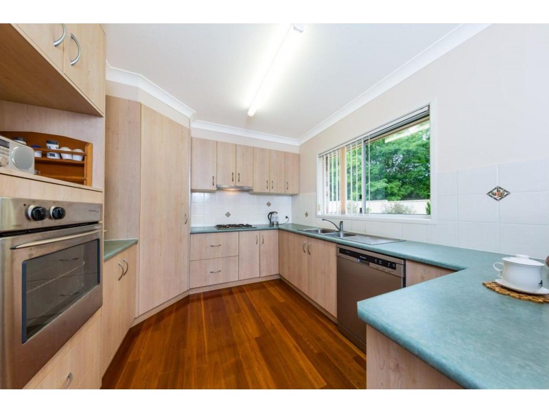 13-15 Chifley Court, Middle Ridge QLD 4350