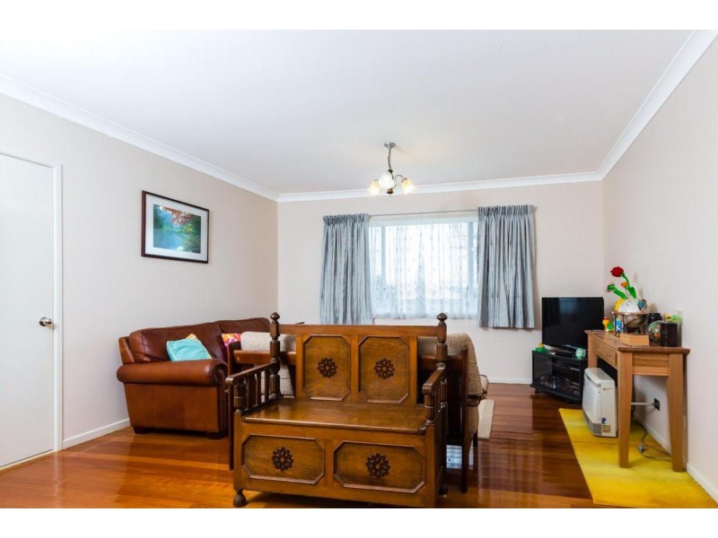13-15 Chifley Court, Middle Ridge QLD 4350