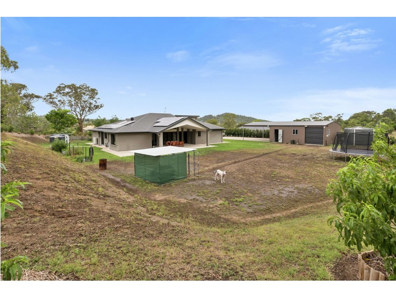 10 Karingal Court, Glenvale QLD 4350