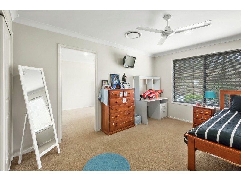 10 Karingal Court, Glenvale QLD 4350