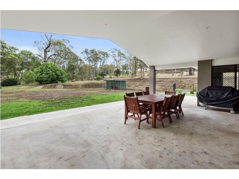 10 Karingal Court, Glenvale QLD 4350