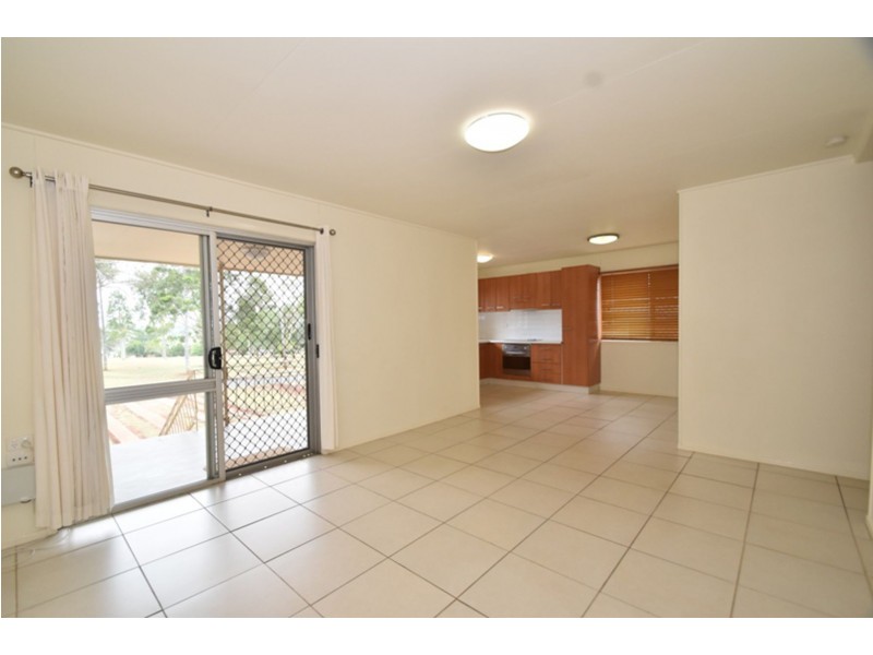 1/24 Wentworth Street, Centenary Heights QLD 4350