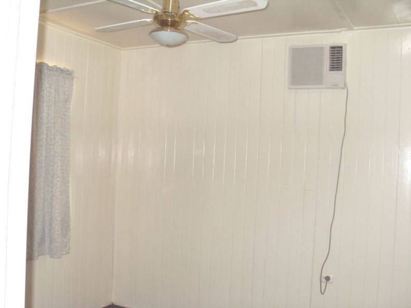 15/21 West Street, Newtown QLD 4350