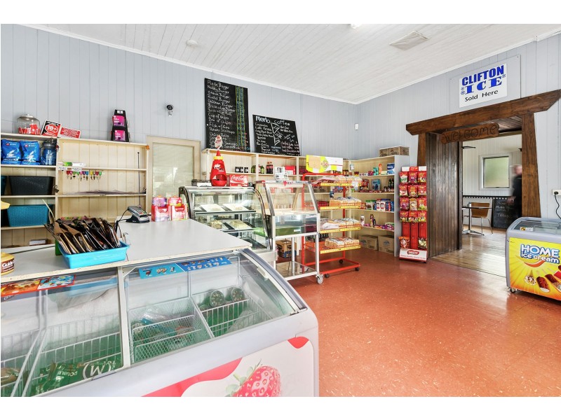 14 Tooth Street, Nobby QLD 4360