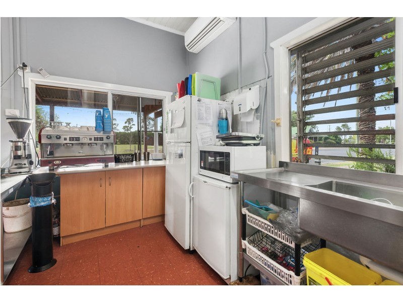 14 Tooth Street, Nobby QLD 4360