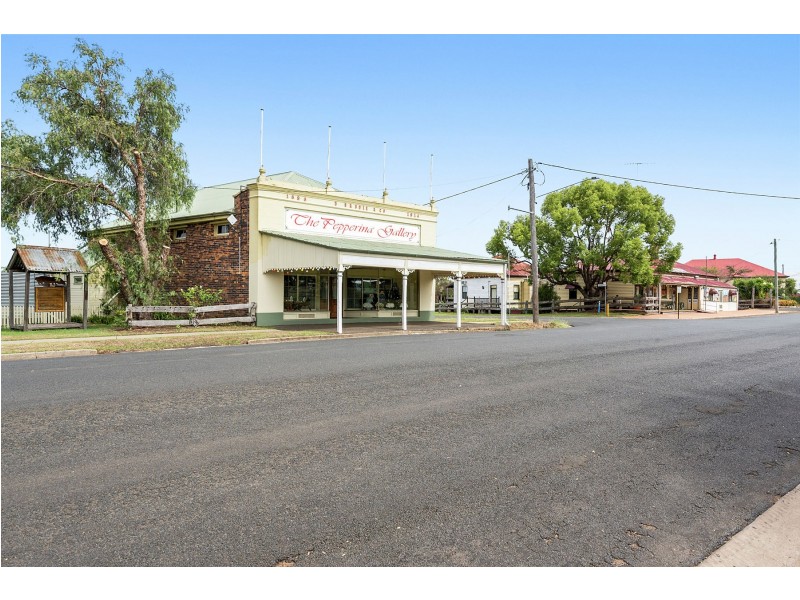 14 Tooth Street, Nobby QLD 4360