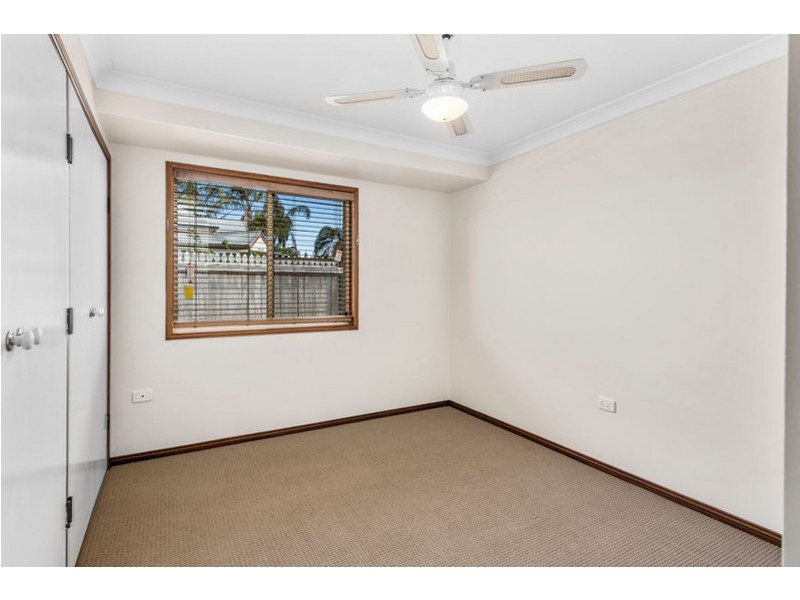 1/416 West Street, Kearneys Spring QLD 4350