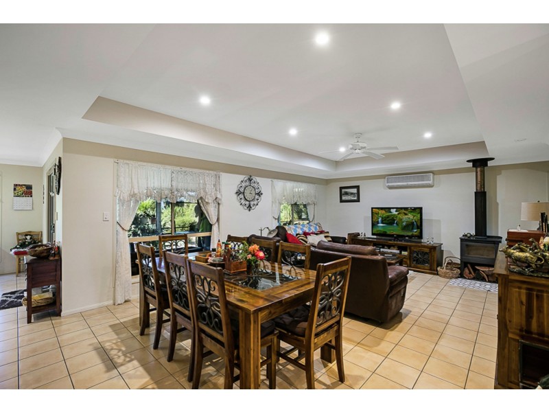 21 Colemans Road, Goombungee QLD 4354