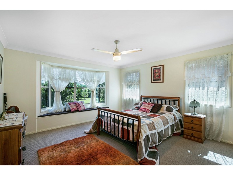 21 Colemans Road, Goombungee QLD 4354