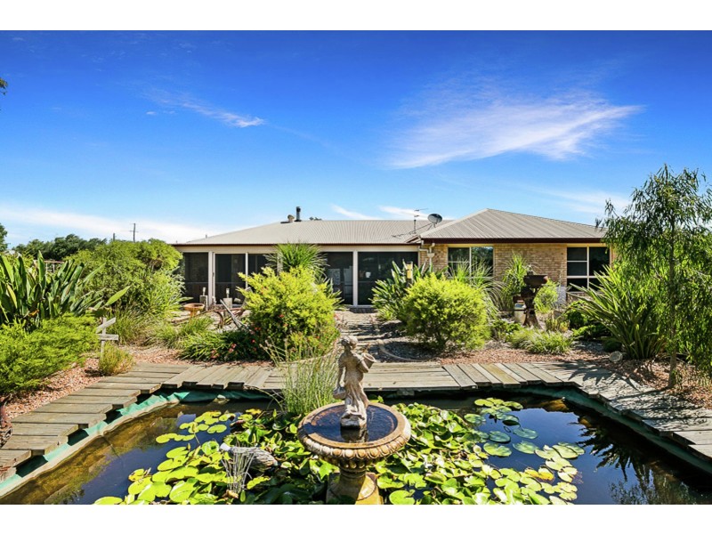 21 Colemans Road, Goombungee QLD 4354