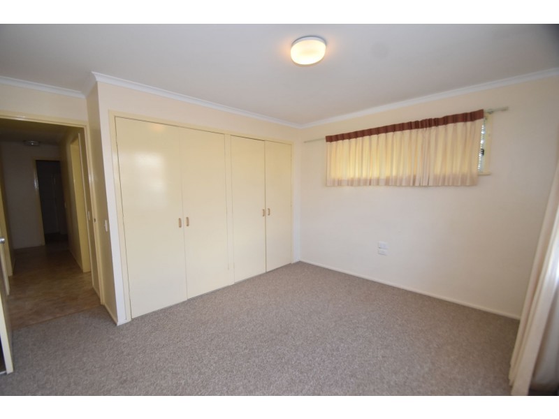2/18a Ladner Street, Drayton QLD 4350