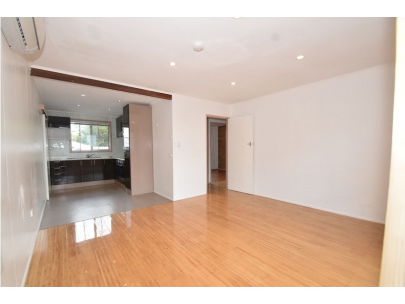 2/30 Wilma Street, Centenary Heights QLD 4350
