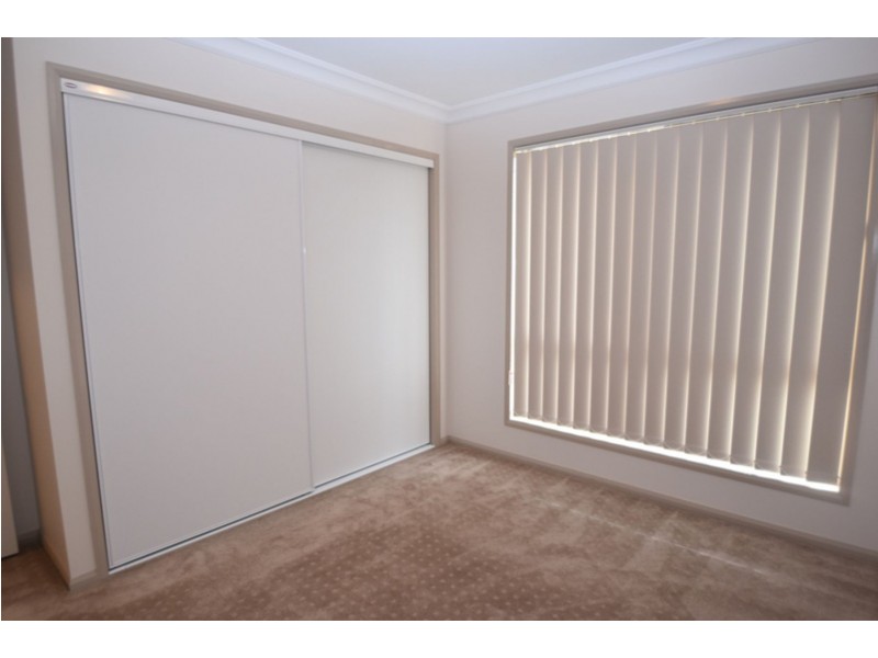 2/48 Cortess Street, Harristown QLD 4350