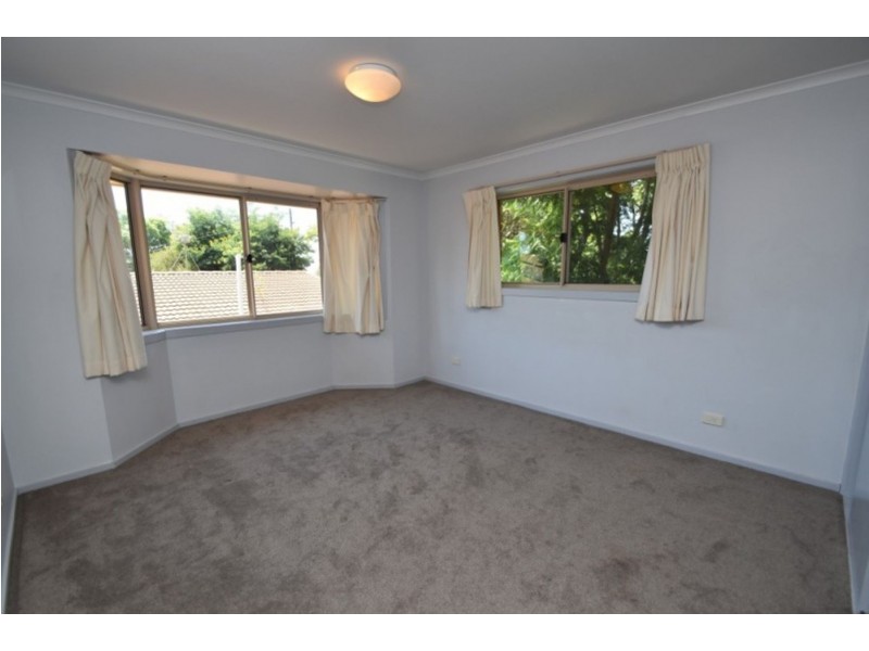 24/367 Margaret  Street, Newtown QLD 4350