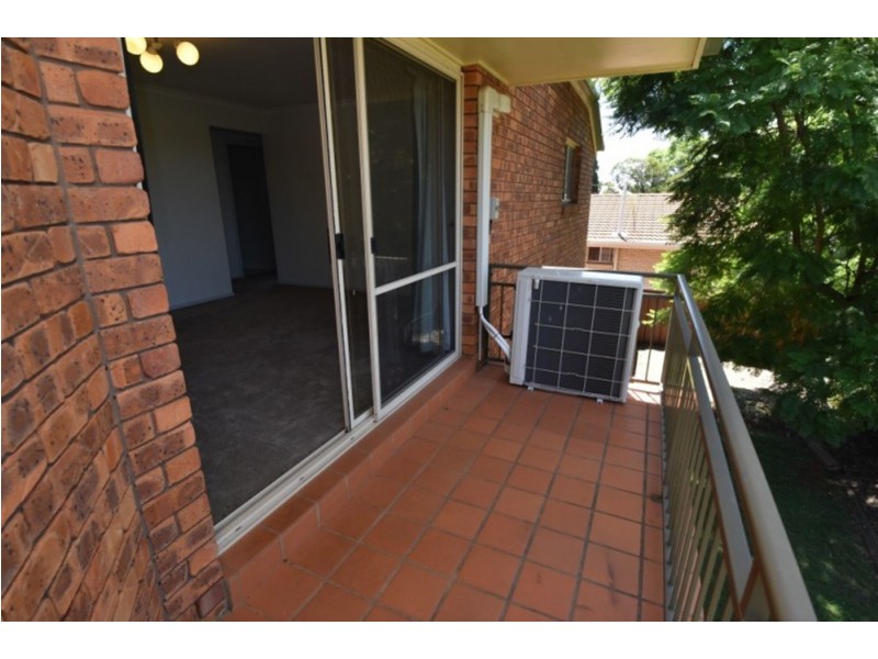 24/367 Margaret  Street, Newtown QLD 4350